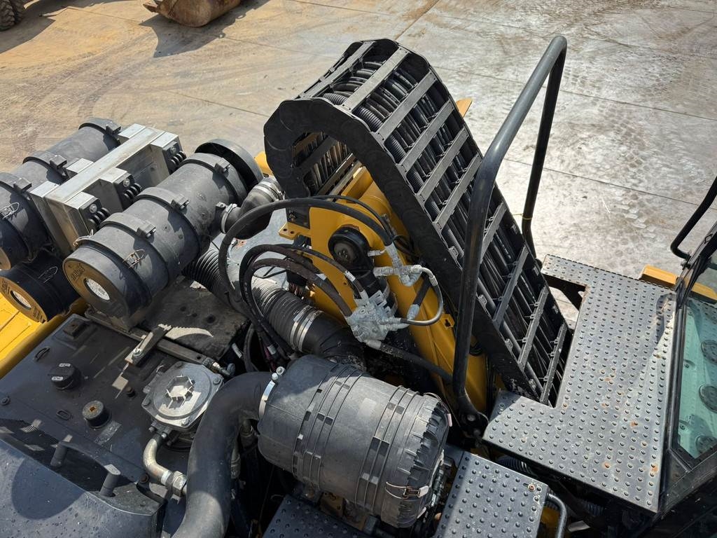 CAT MH3024