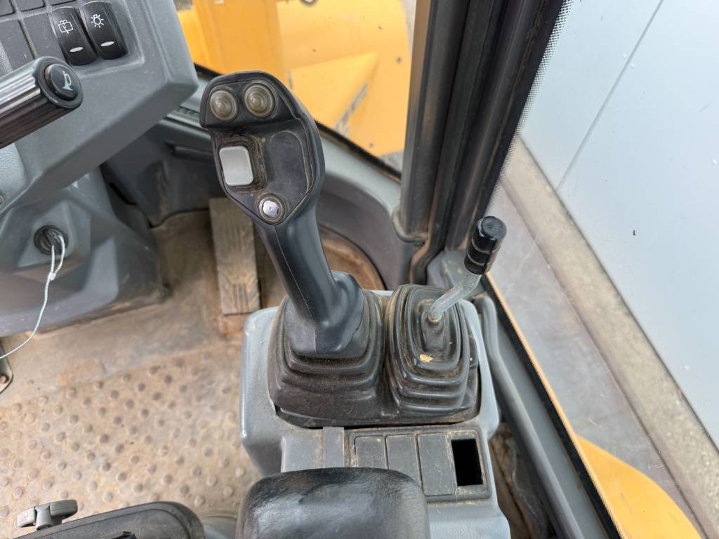 Volvo L35G - German Machine / Quick Coupler