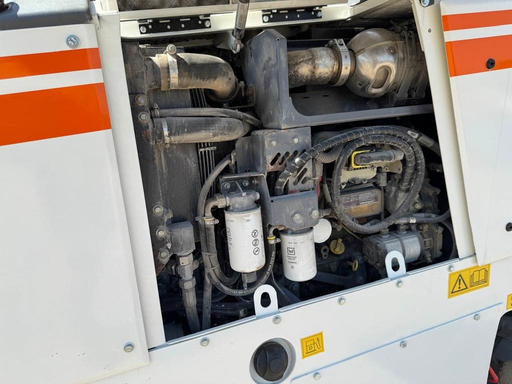 Wirtgen W 35 RI