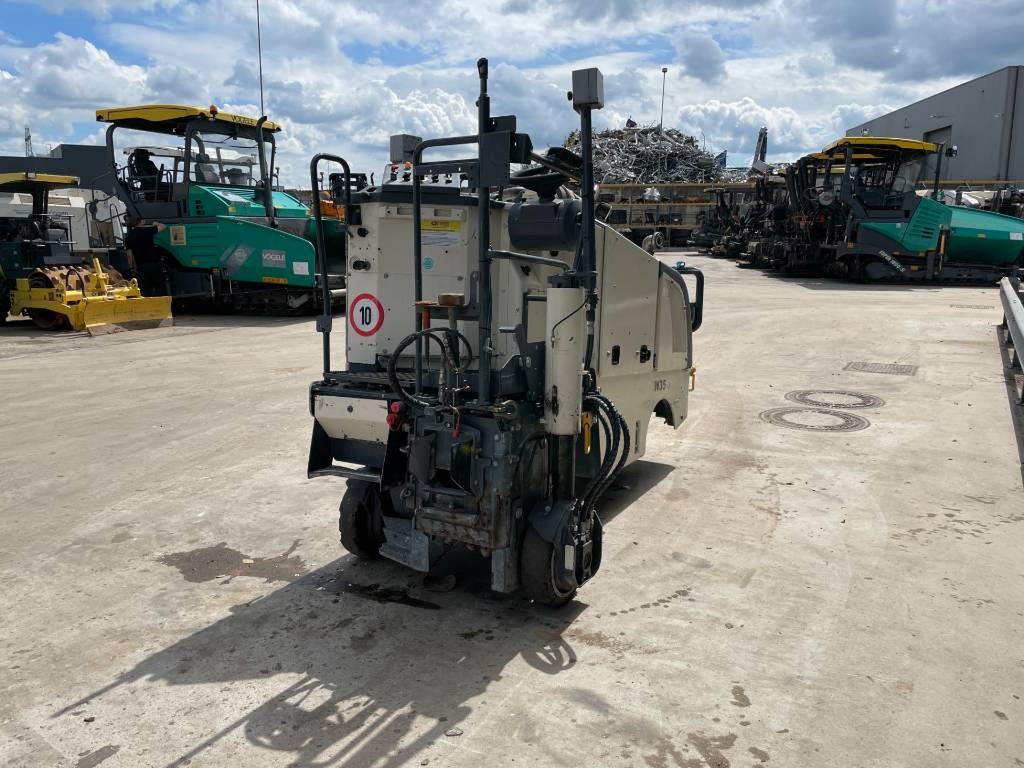 Wirtgen W 35 DC