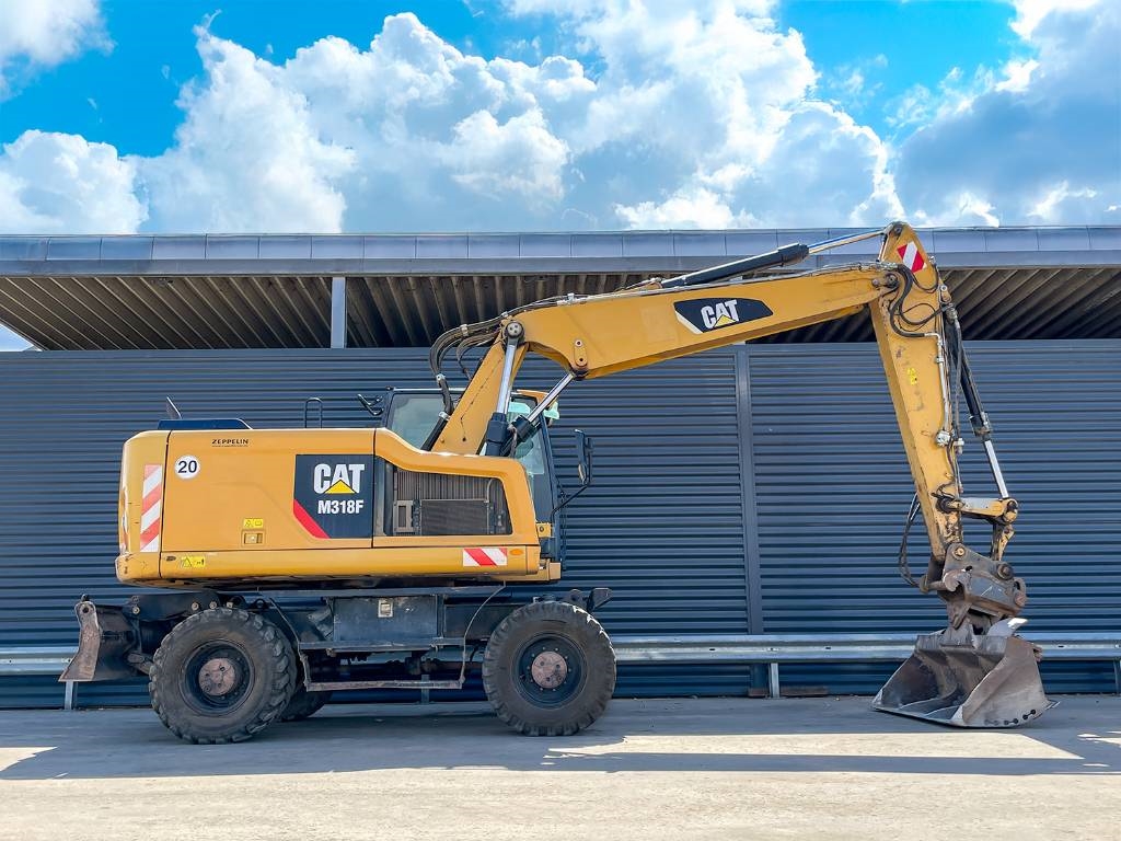 CAT M318F