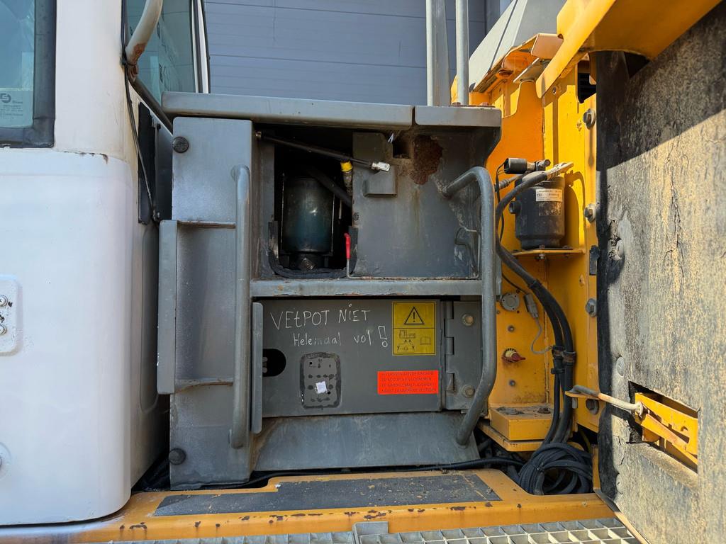 Liebherr R934C HDSL | Dutch Machine | Trimble Ready