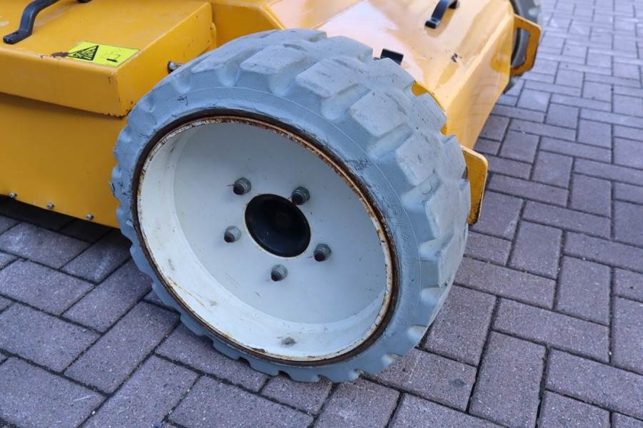 Snorkel A38E Electric, 13.5m Working Height, 6.1m Reach, 2