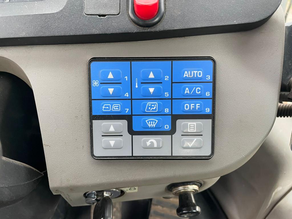 2020 Komatsu WA320-46893625