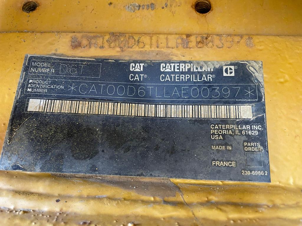 CAT D6T XL
