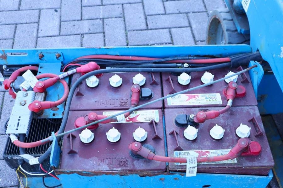 Genie GS1932 Electric, Working Height 7.8 m, 227kg Capac
