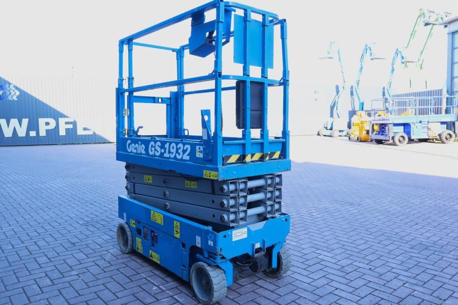 2013 جيني GS1932-47877376