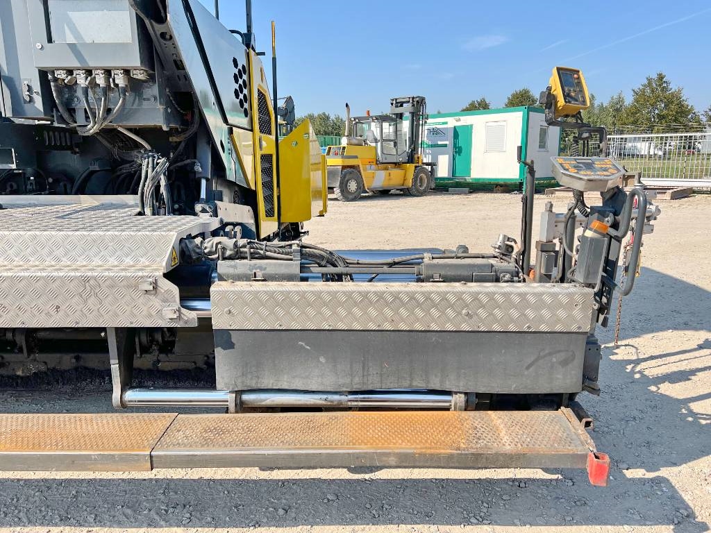 Volvo P7820C - 6 Meter Paving Width / Topcon GPS System