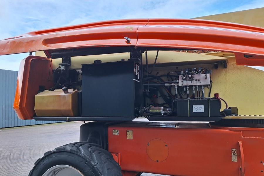 JLG 1350SJP Diesel, 4x4x4 Drive 43.3m Working Height,