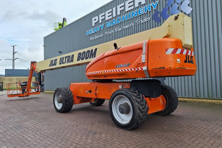 JLG 1350SJP Diesel, 4x4x4 Drive 43.3m Working Height,