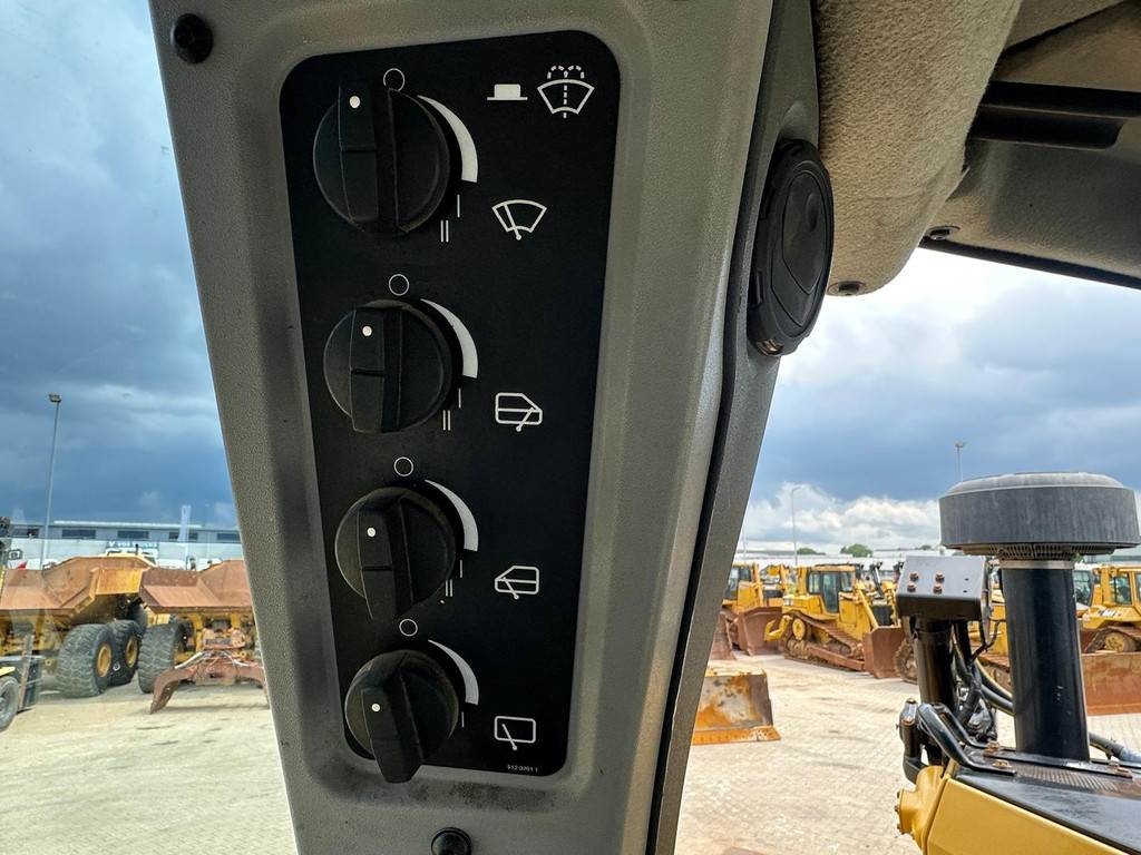 CAT D6 LGP