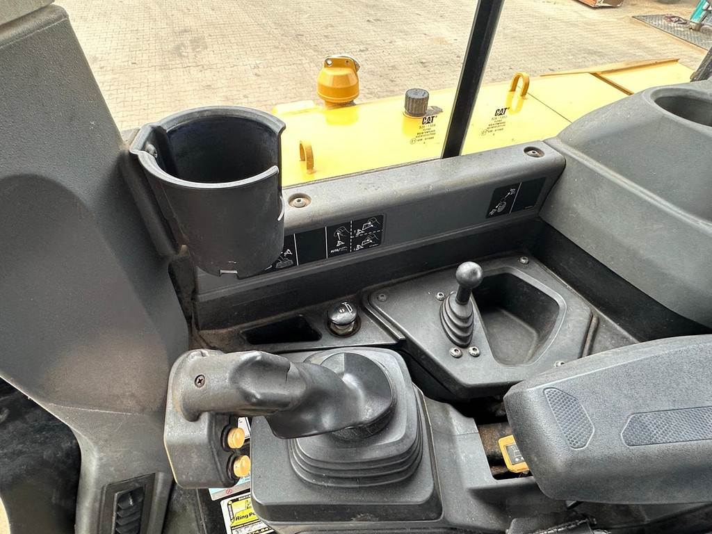 CAT D6 LGP