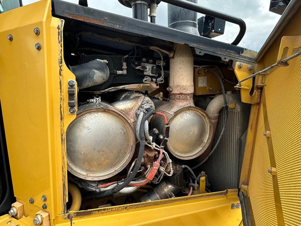 CAT D6 LGP