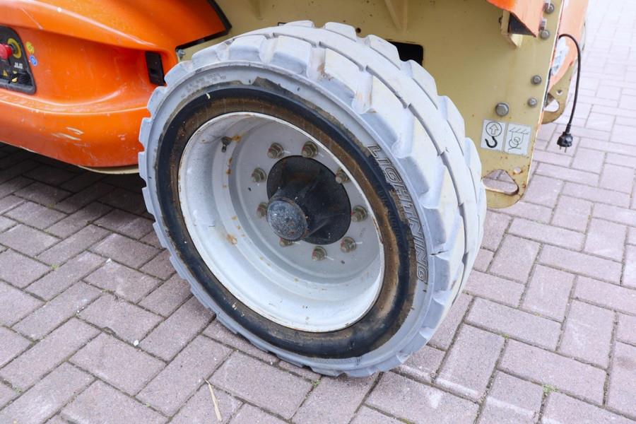 JLG 4069LE Electric, 14.2m Working Height, 360kg Capac