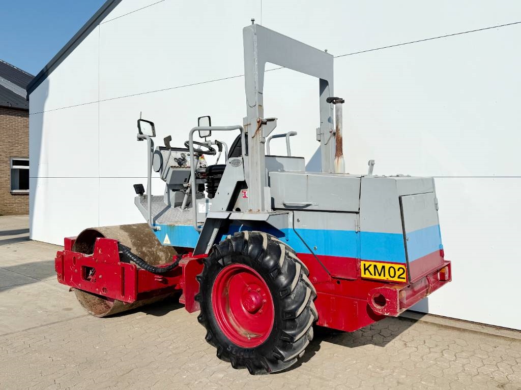 Hamm 2220D - Dutch Machine / Only 4342 Hours!