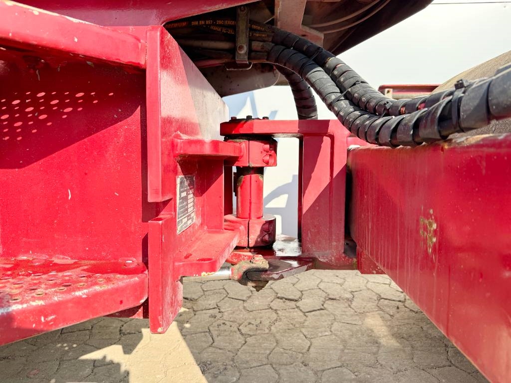Hamm 2220D - Dutch Machine / Only 4342 Hours!