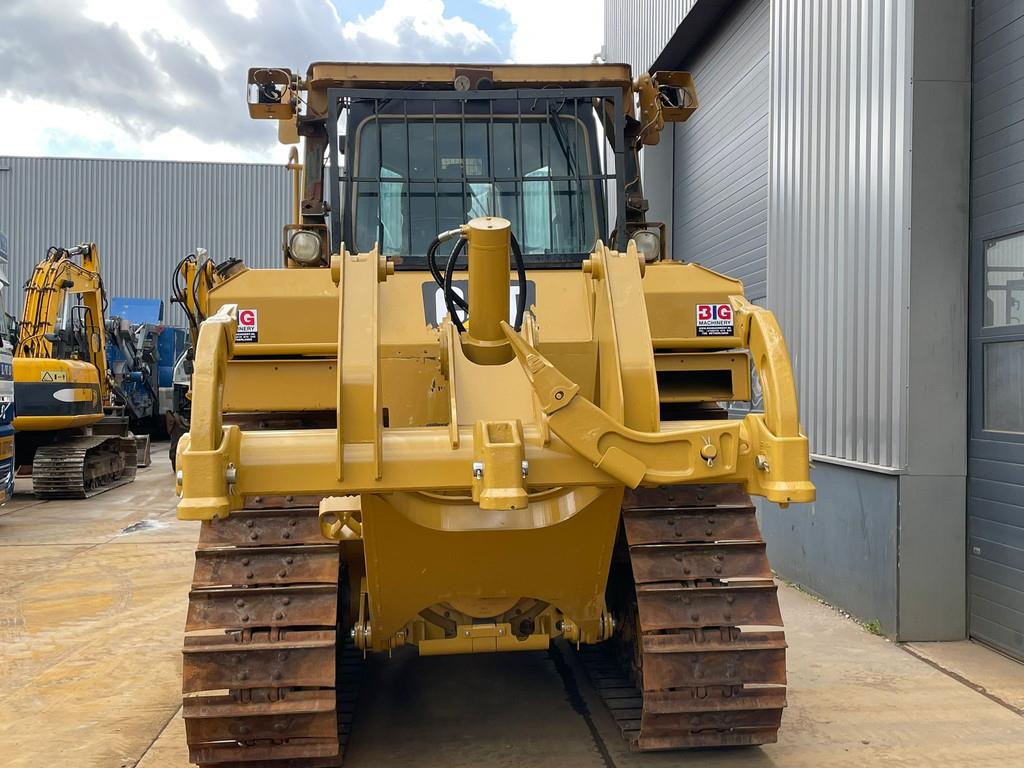 CAT D6T XL