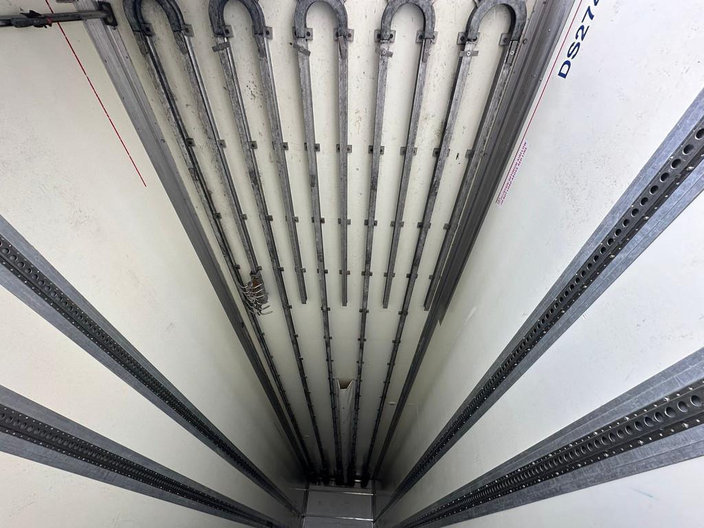 [Other] Gray and Adams Meat Hook Thermo King SLXE 400