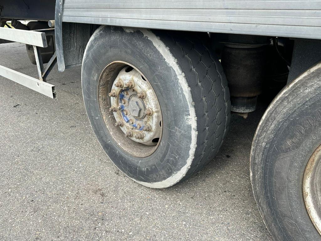 [Other] Gray and Adams Meat Hook Thermo King SLXE 400