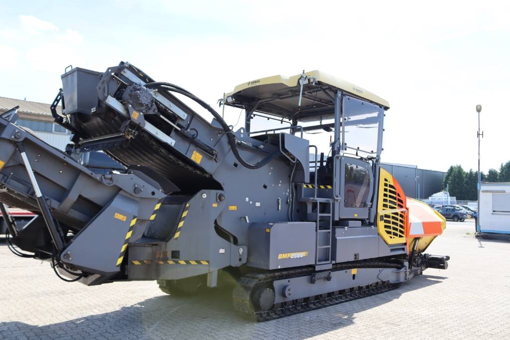 Bomag BMF 2500 S