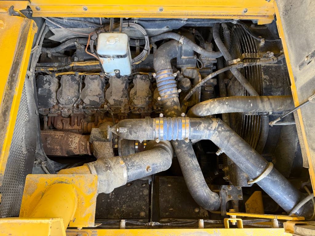 Komatsu HD405-7 - German Machine / Automatic Greasing
