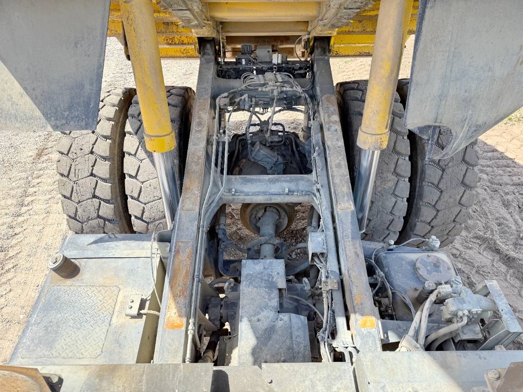 Komatsu HD405-7 - German Machine / Automatic Greasing