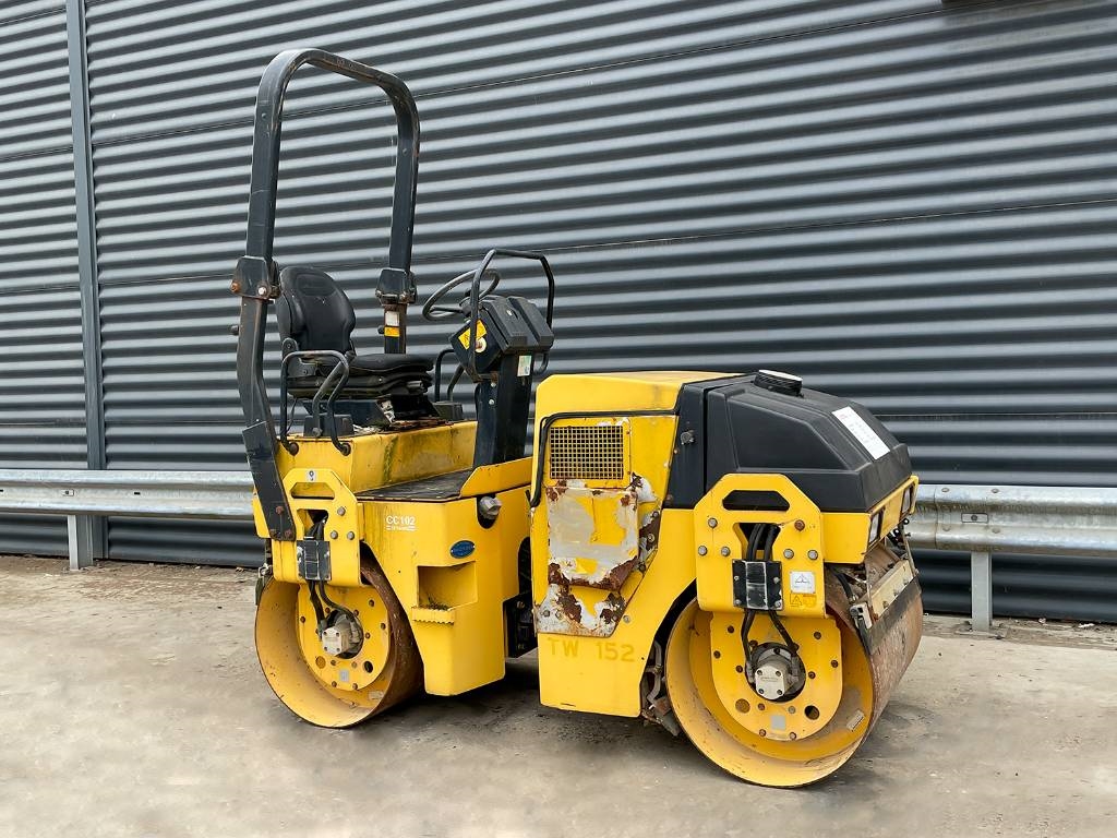 Dynapac CC102