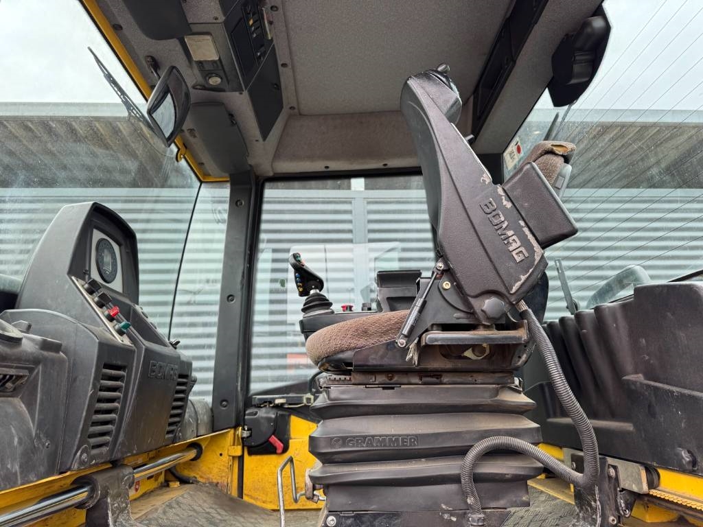 Bomag BW 174 AP-4V