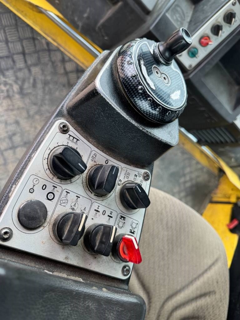 Bomag BW 174 AP-4V