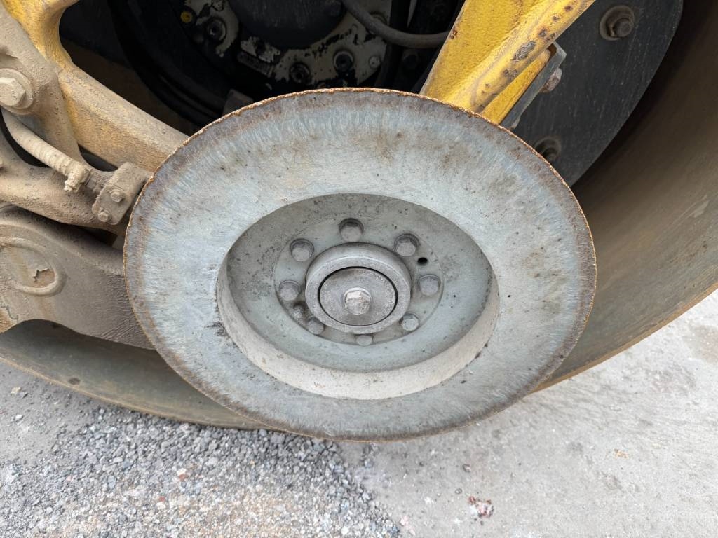 Bomag BW 174 AP-4V