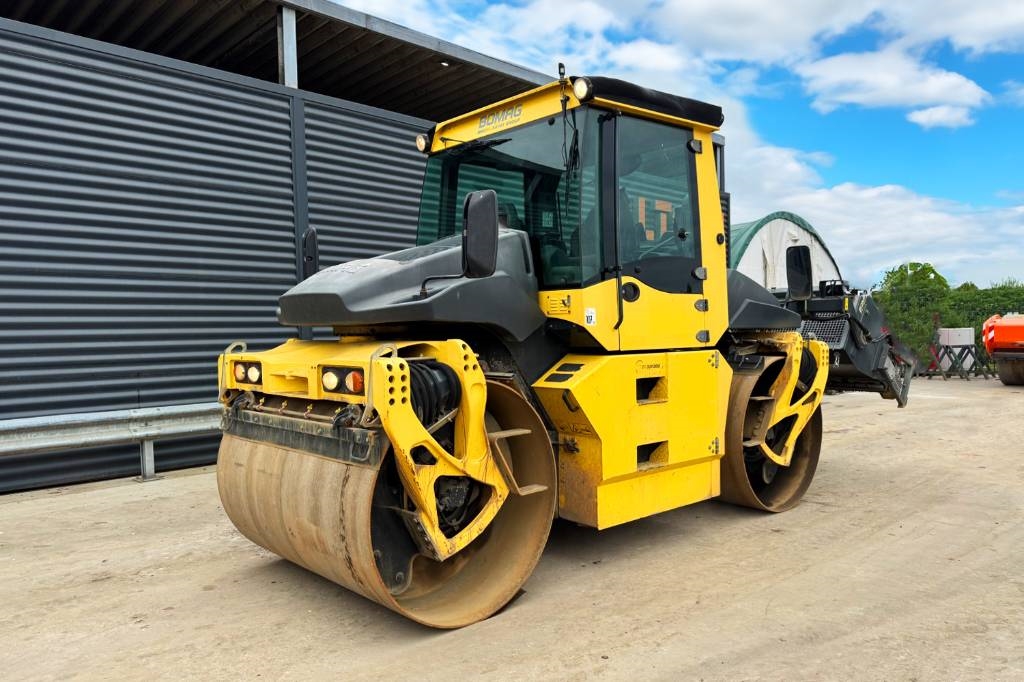Bomag BW 174 AP-4V