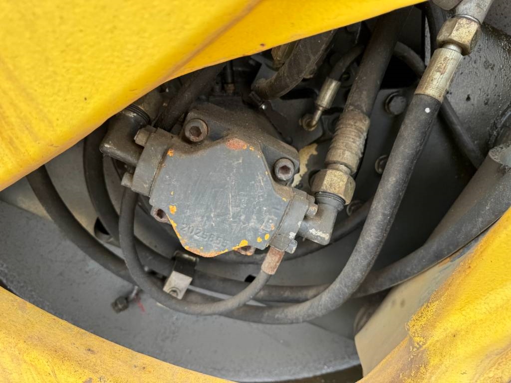Bomag BW 174 AP-4V