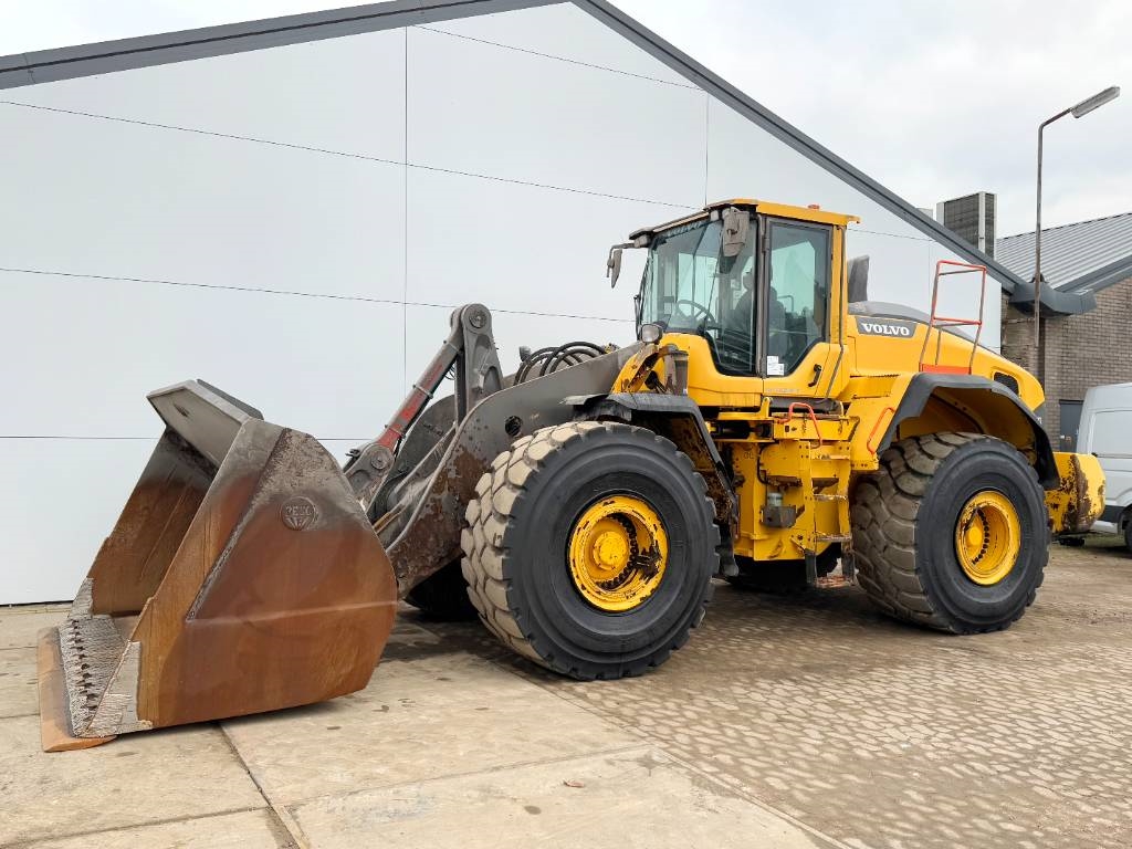 Volvo L220H - CDC Steering / Dutch Machine