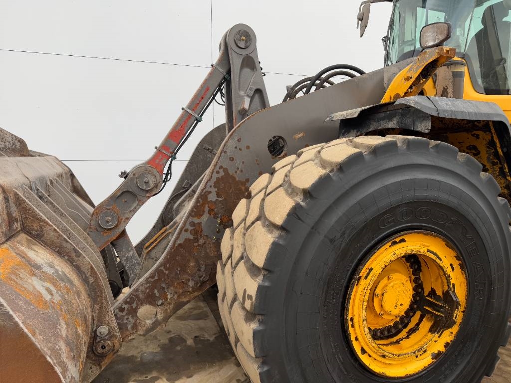 Volvo L220H - CDC Steering / Dutch Machine