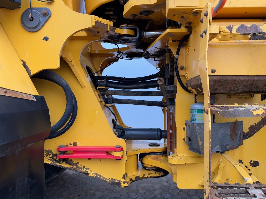 Volvo L220H - CDC Steering / Dutch Machine