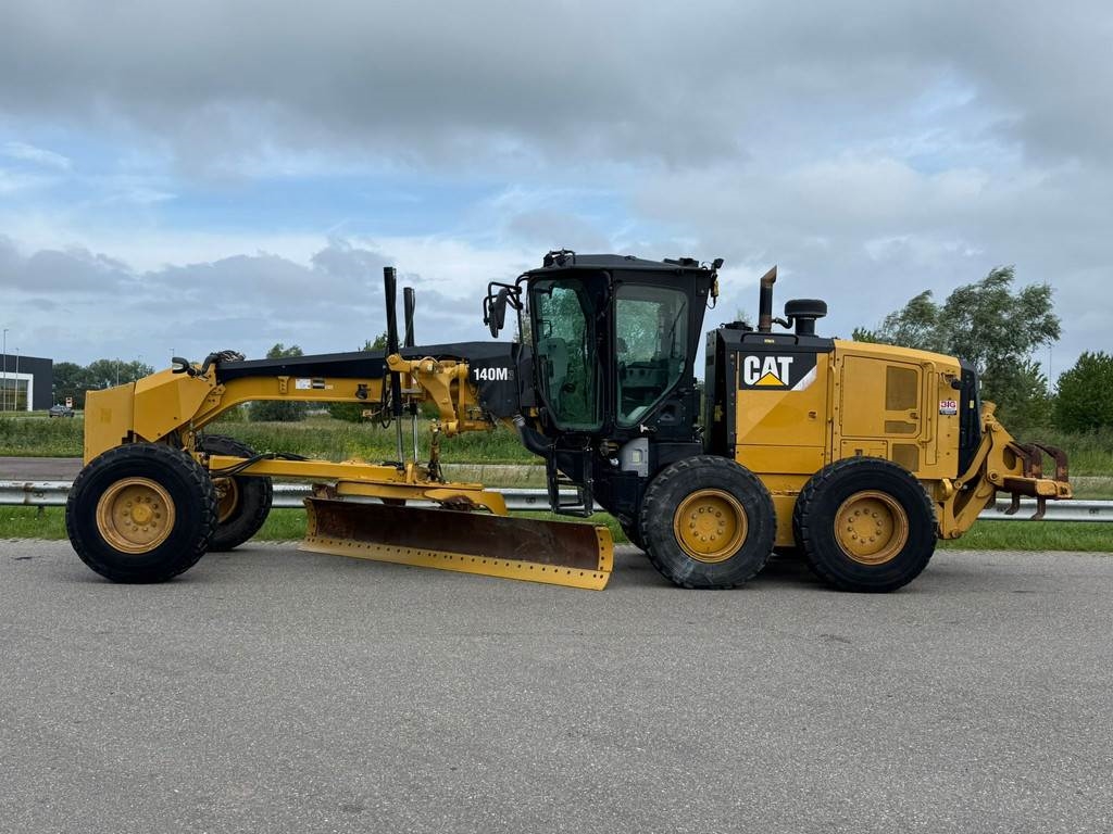 CAT 140M3 Trimble Ready