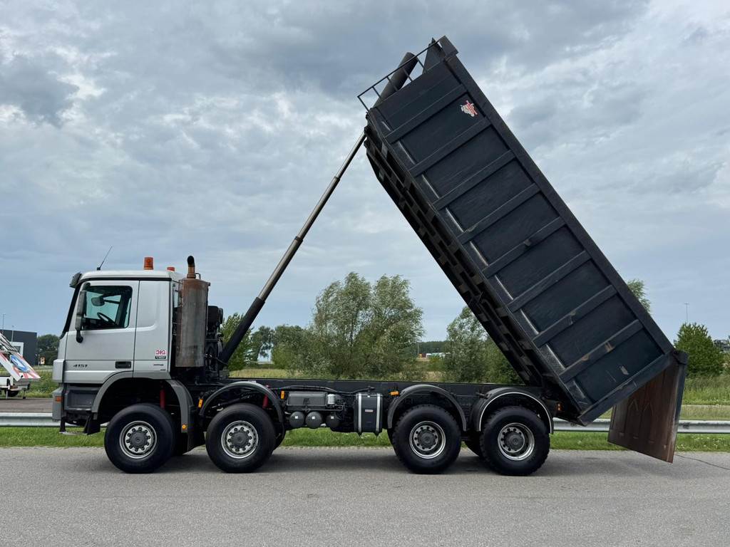 Mercedes-Benz ACTROS 4151 V8 8x8 tipper