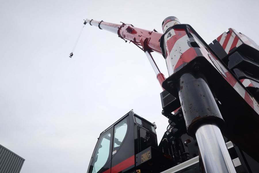 Liebherr LTM1050-3.1 Dutch Vehicle Registration, 50t Capaci