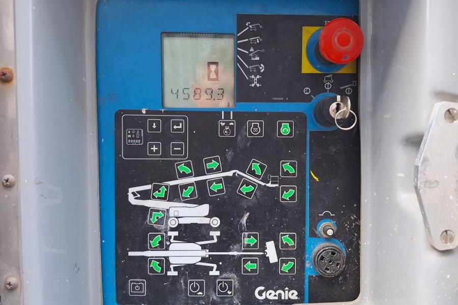 Genie Z135/70 Diesel, 4x4x4 Drive, 43m Lifting Height, 2