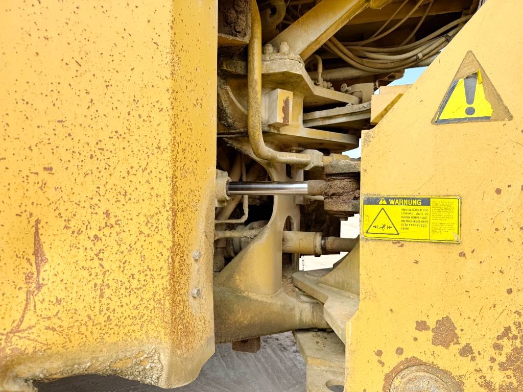 CAT 988F - German Machine / Automatic Greasing