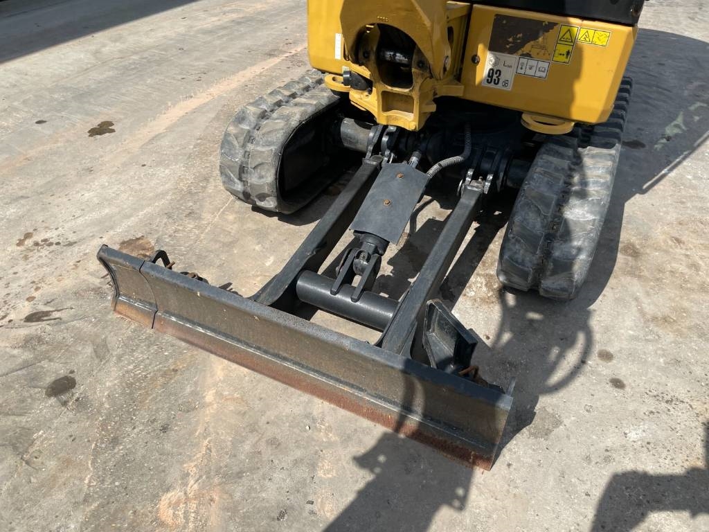 CAT 301.6-05 A