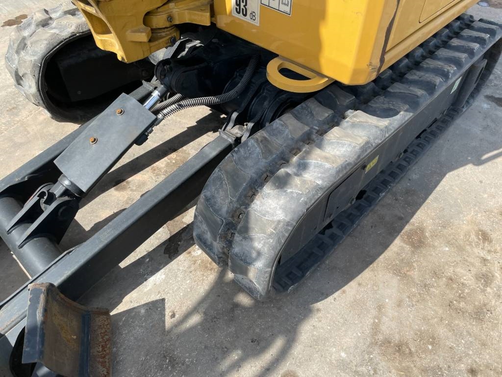 CAT 301.6-05 A