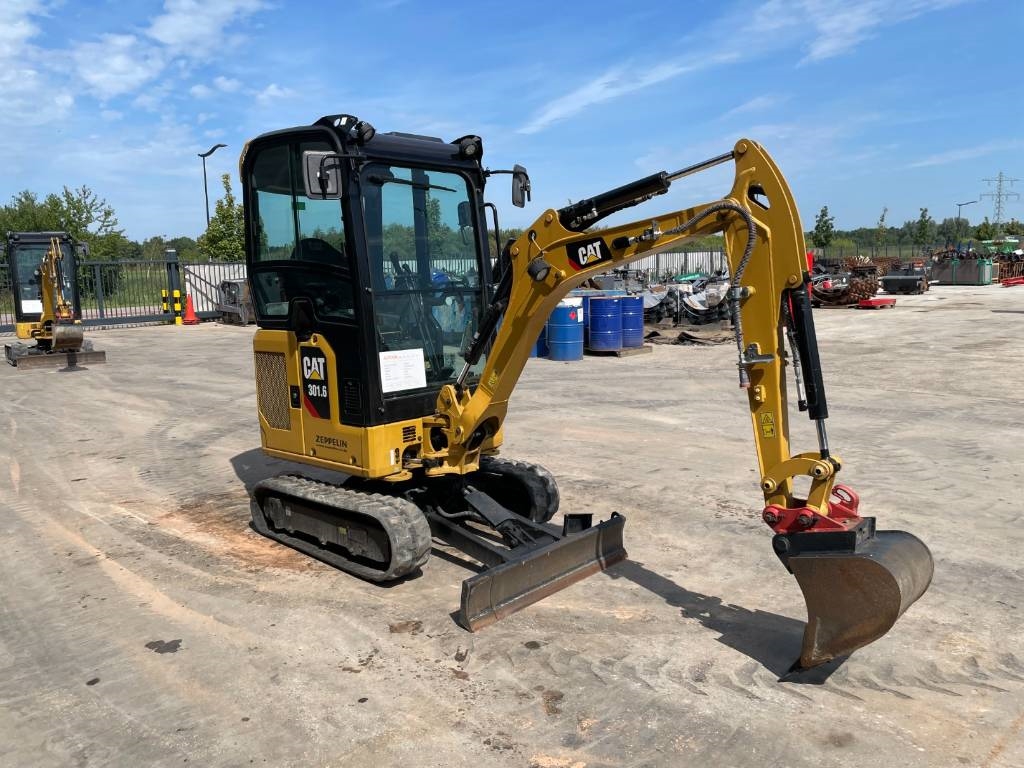 CAT 301.6-05 A