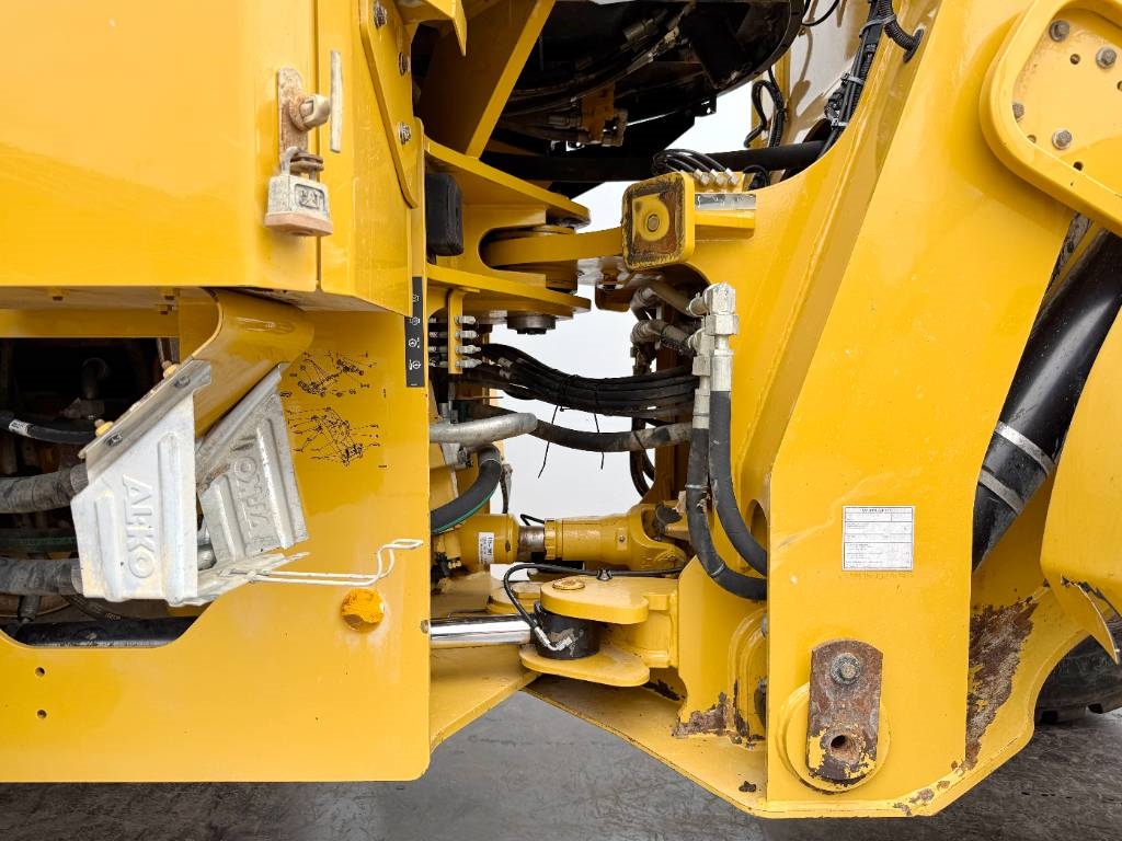 CAT 938K - German Machine / Automatic Greasing