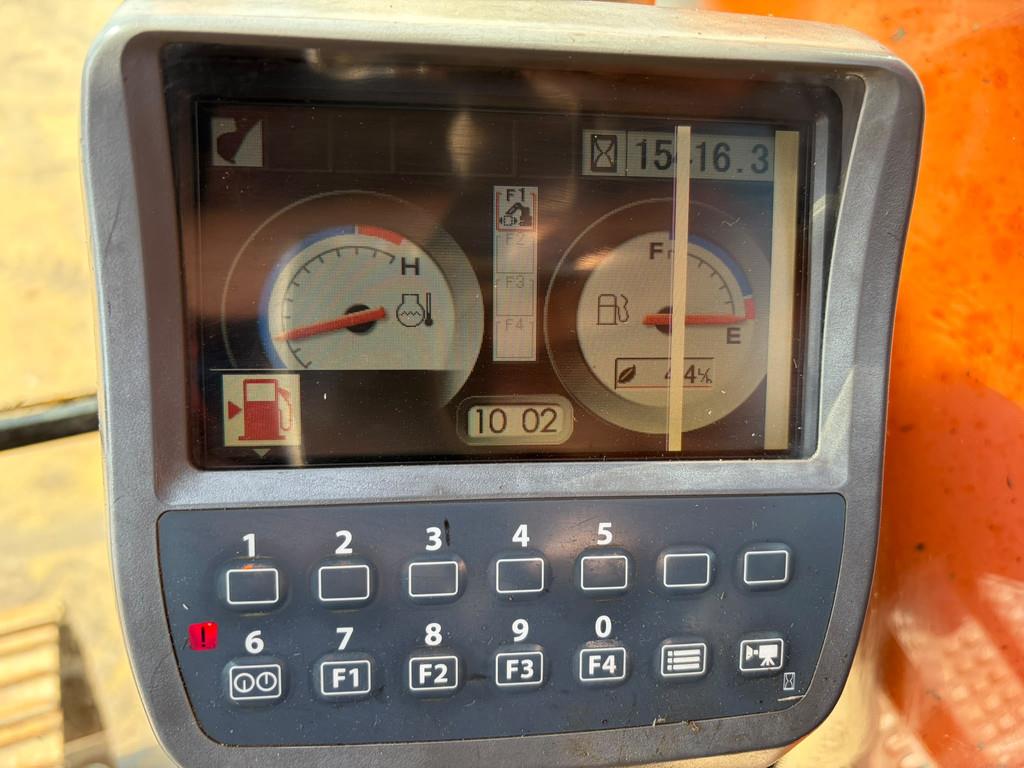 2011 Hitachi ZX210LC-3-48996457
