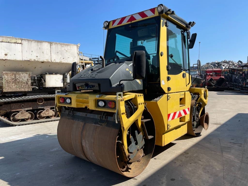 Bomag BW 154 AP-4V AM