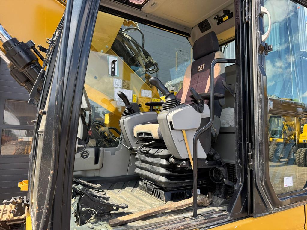 CAT 325F LCR - 3 buckets