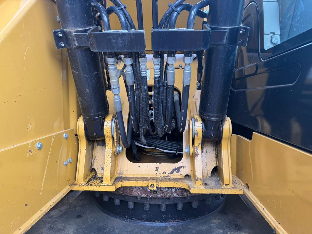 CAT 325F LCR - 3 buckets