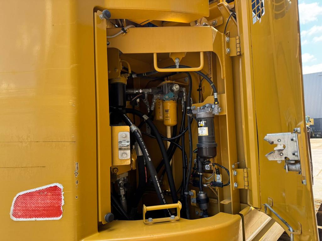 CAT 325F LCR - 3 buckets