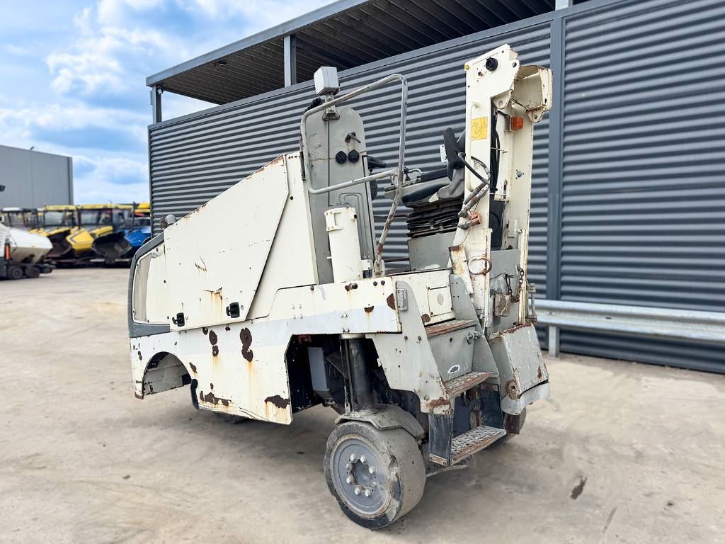 Wirtgen W 50 DC